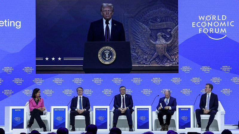 Botín y Trump se felicitan mutuamente en el Foro de Davos y celebran la desregulación en Estados Unidos