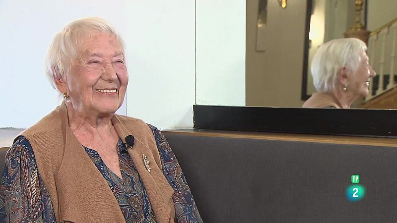 Teresa Cunillé: l'actriu que et transmet el seu somriure i felicitat amb 100 anys