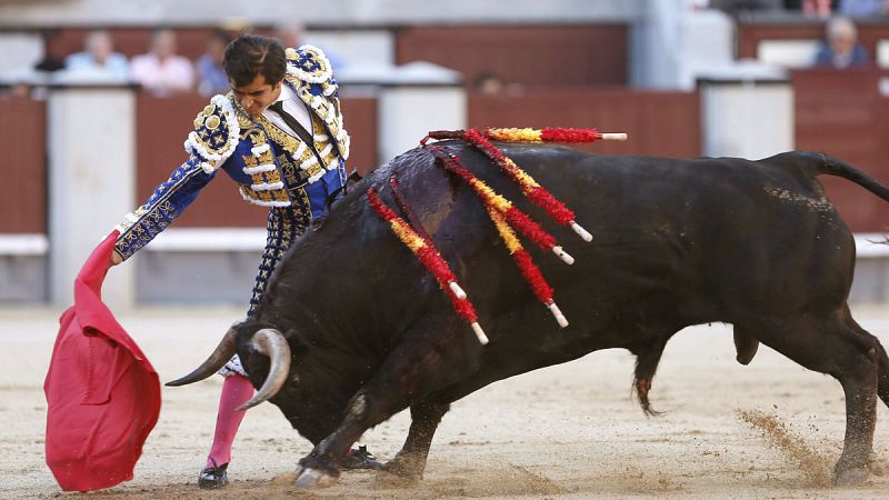 El Constitucional suspende la ley balear que prohíbe matar al toro en las corridas