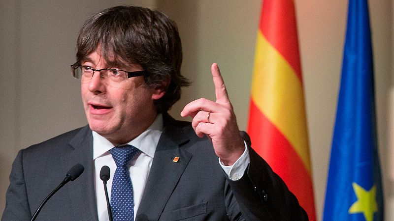 Puigdemont y los exconsellers se quedan en Bélgica porque la orden de detención en España sigue en vigor