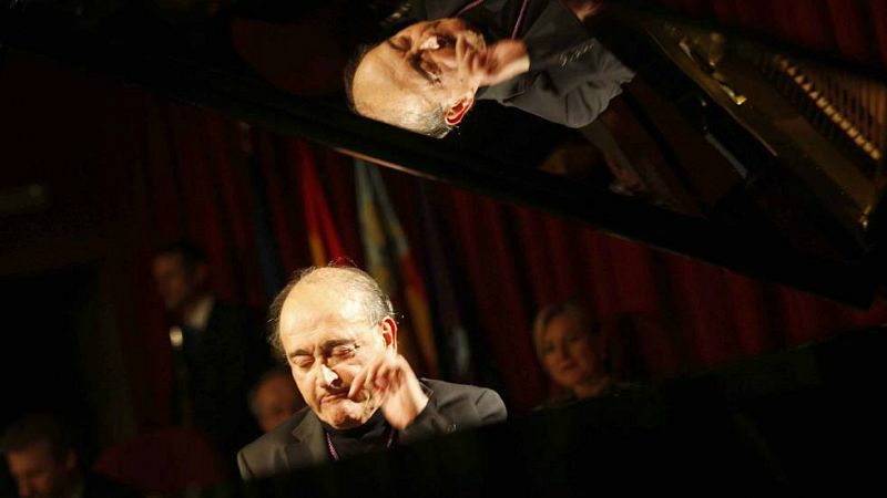 Fallece el pianista y compositor Carles Santos a los 77 años