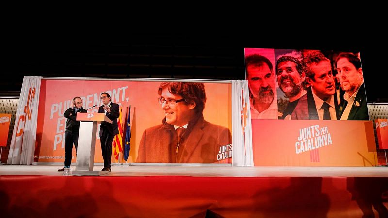Puigdemont aconseja a Cs, PSC y PP que "abandonen la fantasía" de querer gobernar Cataluña tras el 21-D