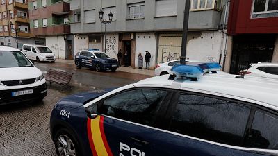 Un hombre mata a su pareja en plena calle en Langreo en un presunto caso de violencia de gnero