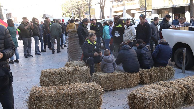Última hora a Catalunya, notícies del 6 de febrer del 2025 | Els pagesos tornen als carrers