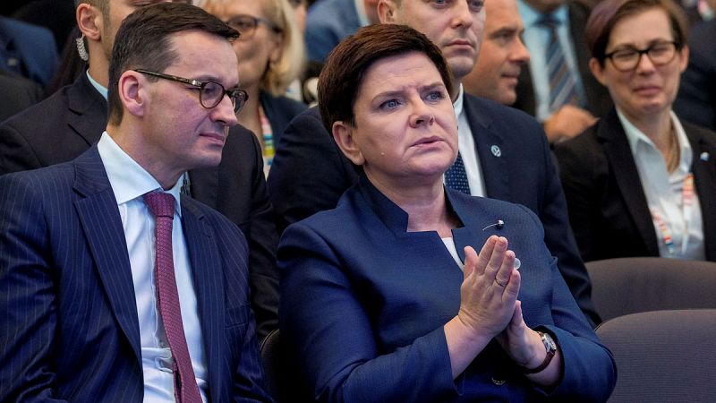 El partido gobernante de Polonia releva a la primera ministra