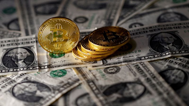 El bitcoin debuta en el mercado de futuros de Chicago