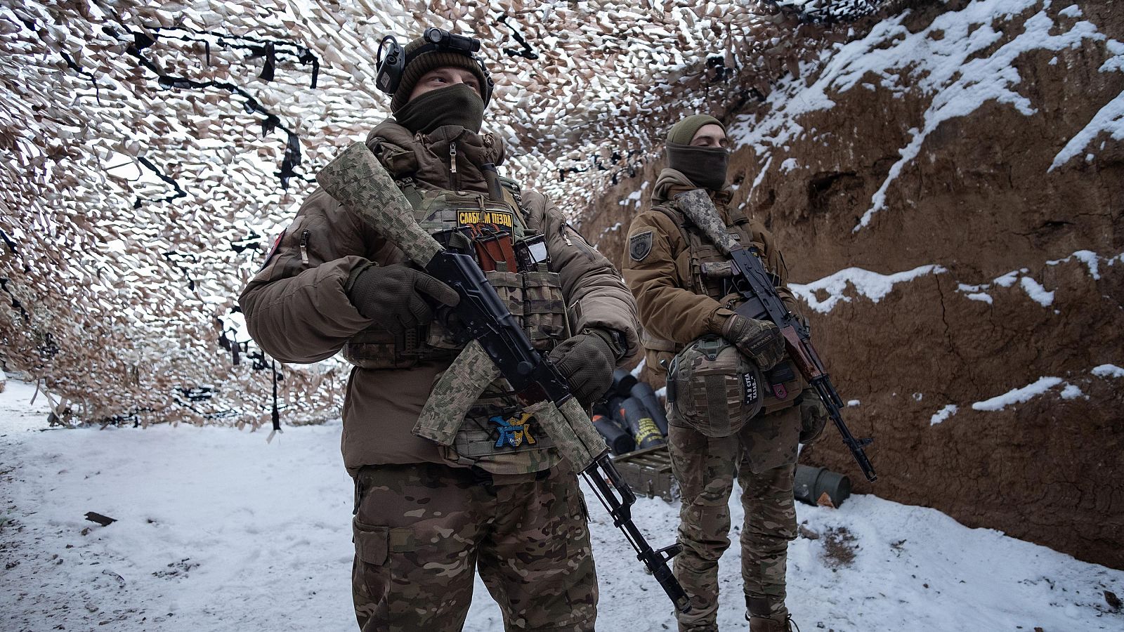 El Gobierno defiende la importancia del apoyo de Europa a Ucrania y el PP apuesta por la implicación de EE.UU | Ver