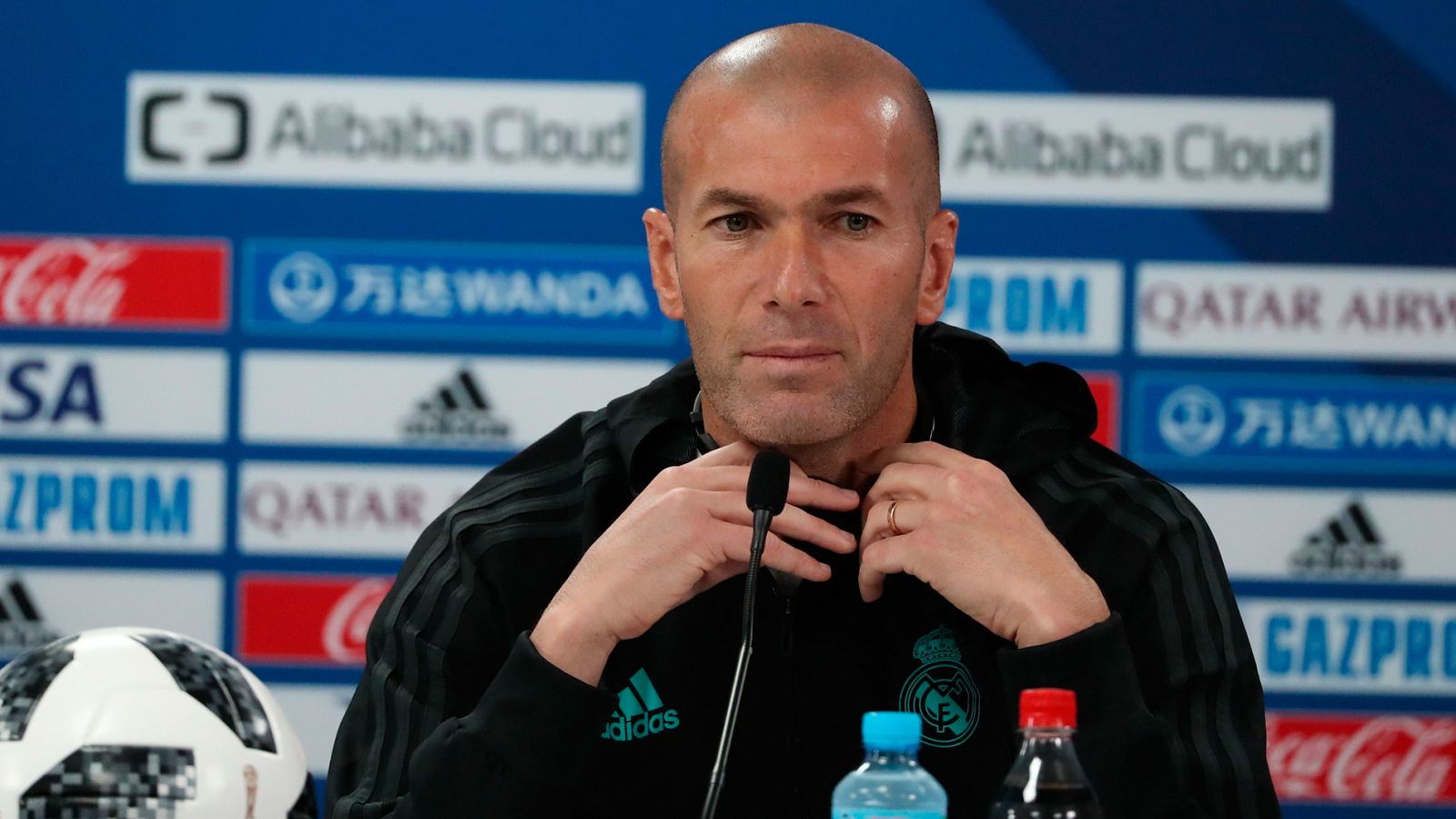 Zidane: "Me parece un poco fuerte que las rojas aqu afecten en Liga"