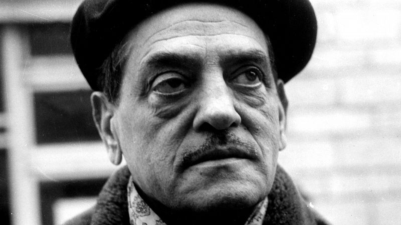 Buñuel cumple 125: 'Johnny cogió su fusil', 'La casa de Bernarda Alba' y otras películas que nunca filmó