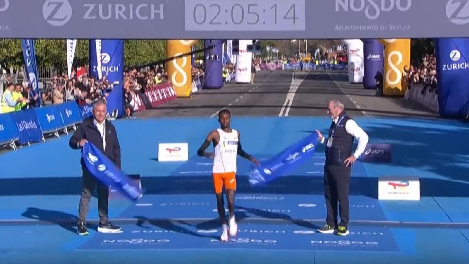 El etíope Selemon Barega se impone en la Maratón de Sevilla | Ver