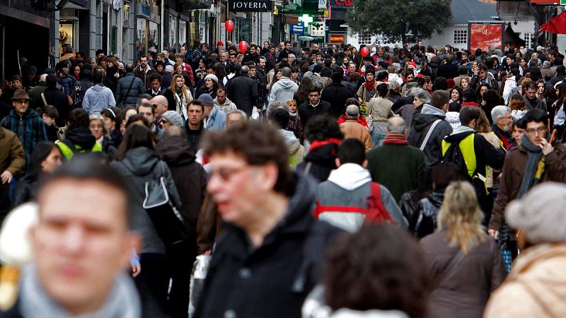 La población de España sigue creciendo y supera ya los 46,5 millones