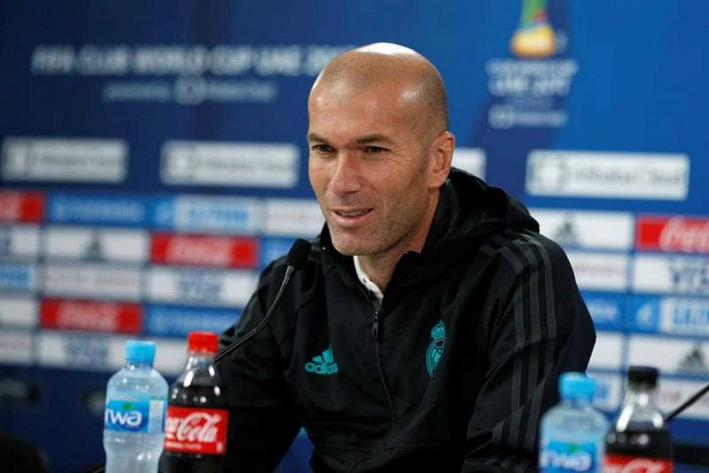 Zidane: "Voy a defender a Karim hasta la muerte"