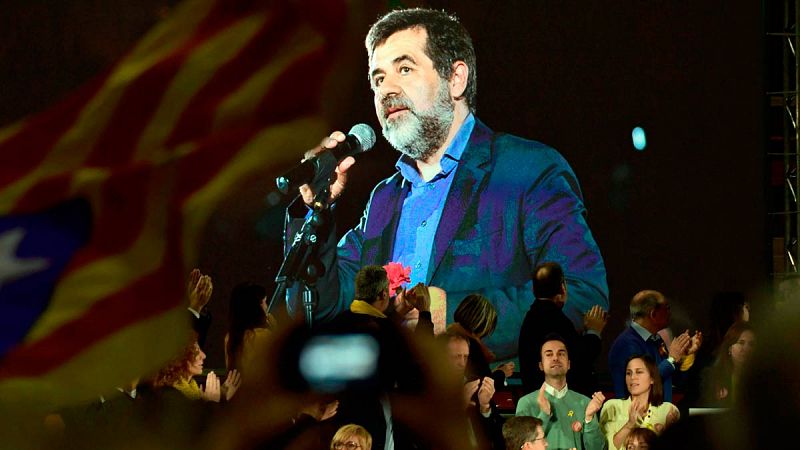 Jordi Sànchez llama "tontos útiles" de Rajoy a Arrimadas, Iceta y Albiol en un mensaje desde la cárcel