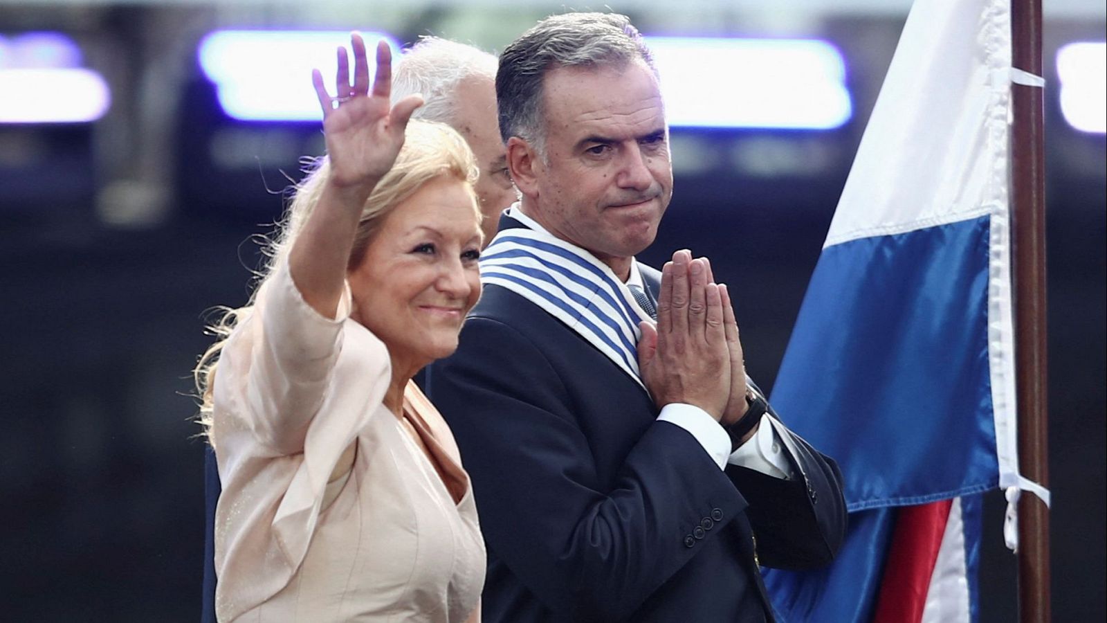 Yamandú Orsi, investido como presidente de Uruguay en una ceremonia con la presencia de Felipe VI - Telediario 2 | Ver