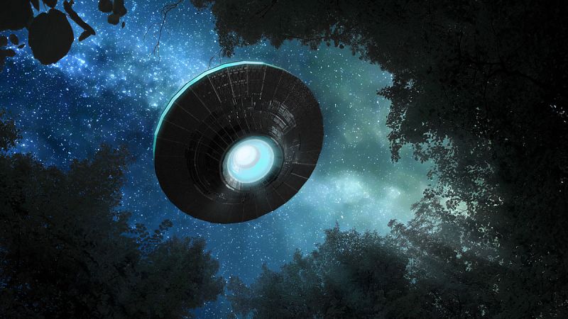 Estados Unidos mantiene un misterioso programa de avistamiento de OVNIs