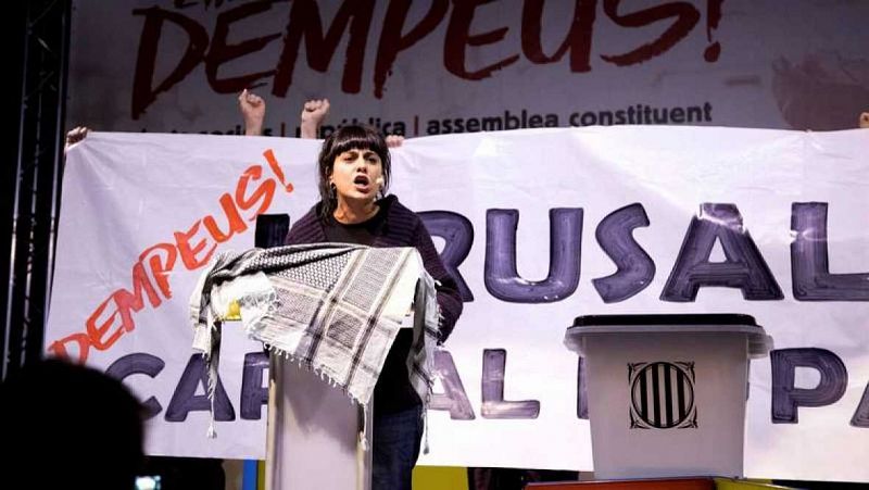 Anna Gabriel pide defender la democracia: "Lo único que tenemos los pobres"