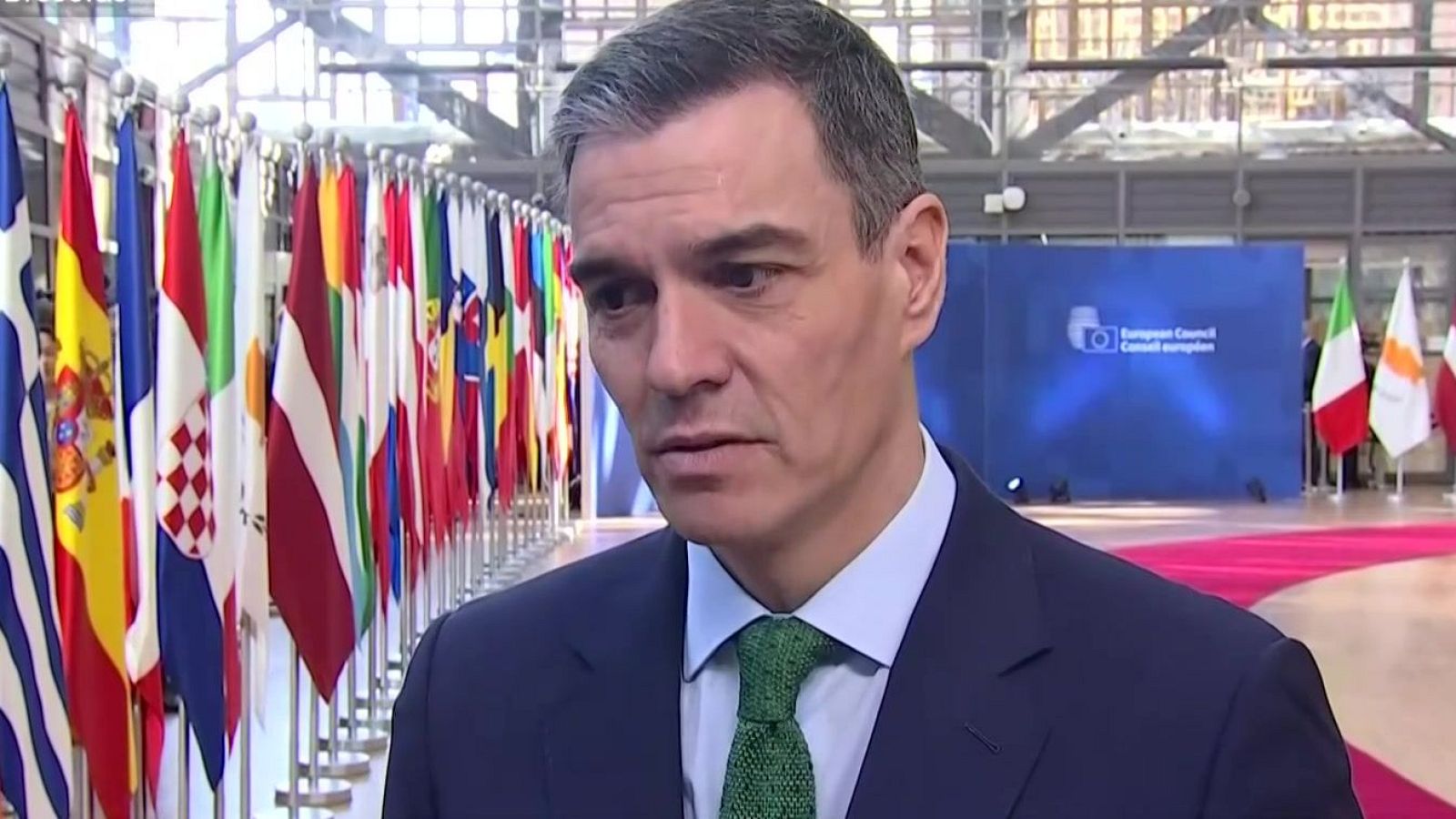 Sánchez llamará el jueves a los líderes parlamentarios de todos los grupos salvo Vox para hablar de Ucrania - Informativo 24h | Ver