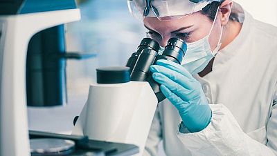 Las mañanas de RNE con Josep Cuní - Cada vez hay más mujeres científicas, pero con matices - Escuchar ahora