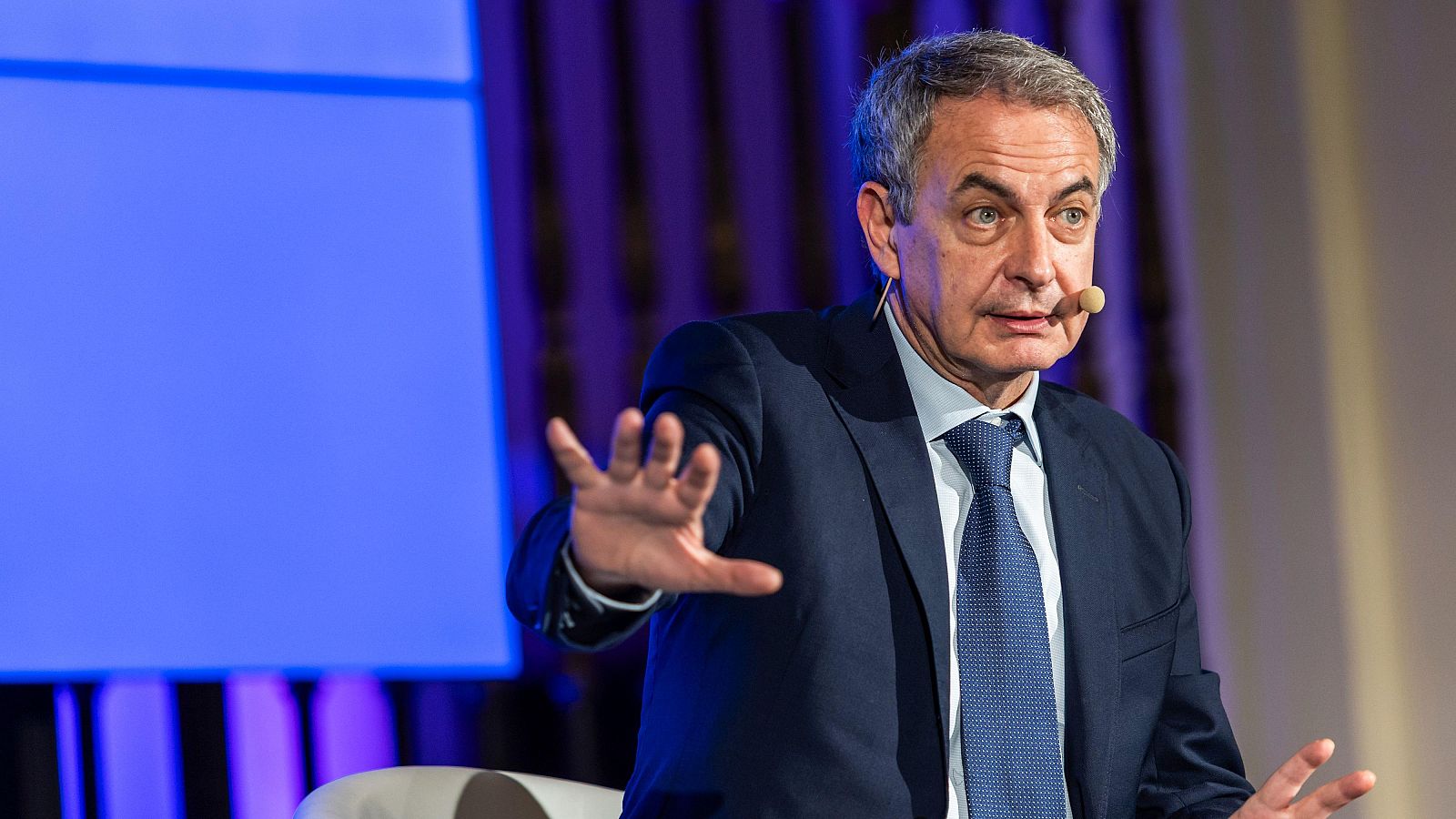 Zapatero muestra su preocupación sobre el envío de tropas a Ucrania - La hora de La 1 | Ver