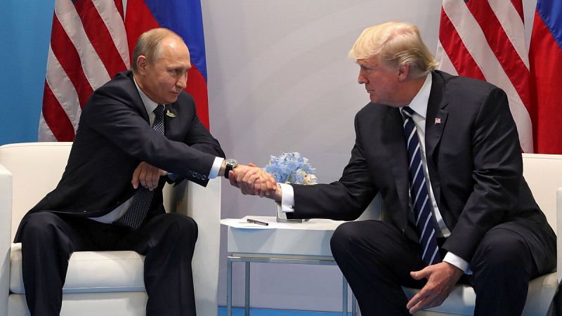 Sexo, dinero y espías: así se forjó la conexión entre Donald Trump y Rusia