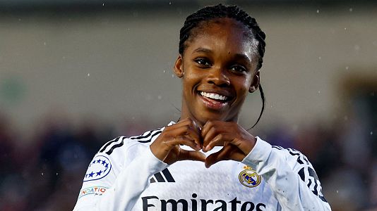 Linda Caicedo tras marcar el primer gol en la ida de cuartos de la Champions Femenina contra el Arsenal