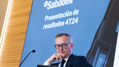 El Sabadell advierte que la opa de BBVA "pone en peligro el bienestar" de Espaa y pide claridad al Gobierno