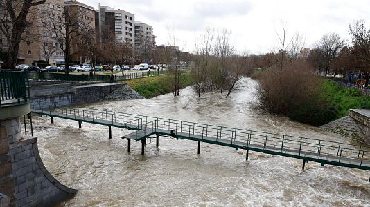 Caudal del ro Manzanares tras el paso de la borrasca Martinho