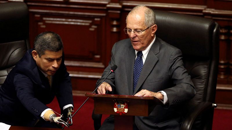 El Congreso de Perú rechaza la destitución del presidente Kuczynski solicitada por el fujimorismo por el escándalo Odebrecht