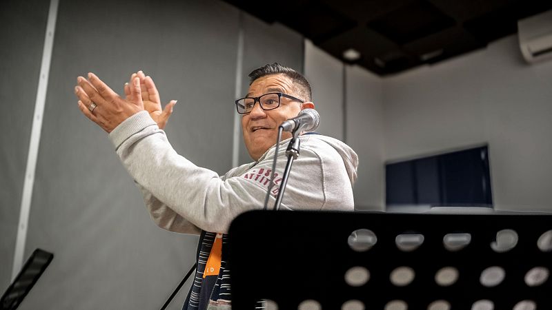 Sicus Carbonell, músic: "Si pogués tornar a nèixer, voldria tornar a ser gitano"