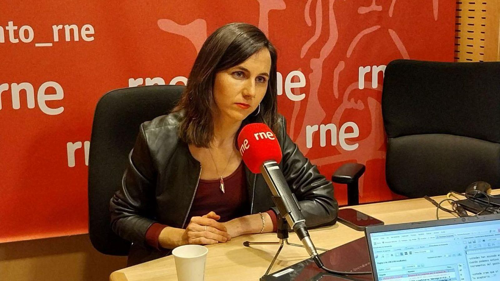 "Nuestro país está en riesgo cuando se sube a esa carrera armamentística" - Parlamento - Radio 5 | Ver