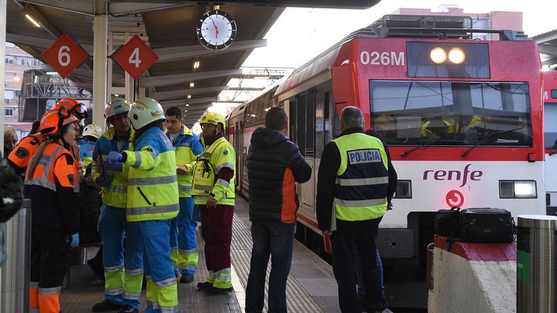 Al menos 45 heridos en un accidente de tren de cercanías en Alcalá de Henares