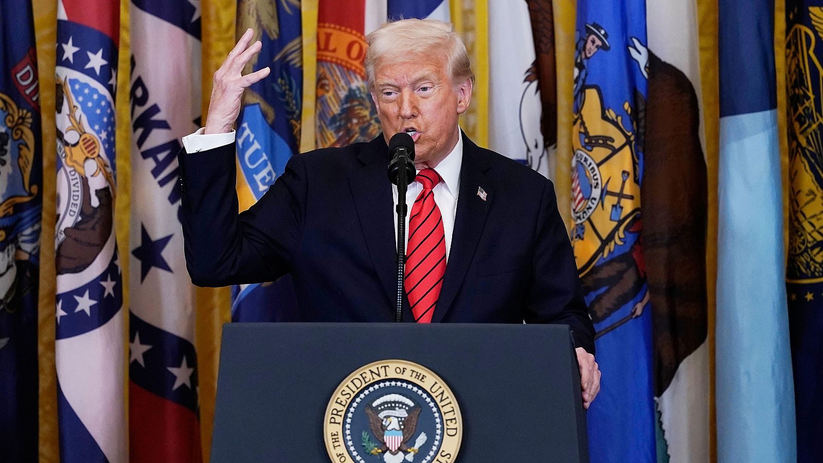 Trump impondrá aranceles de 25% a los países que compren petróleo y gas de Venezuela | Ver