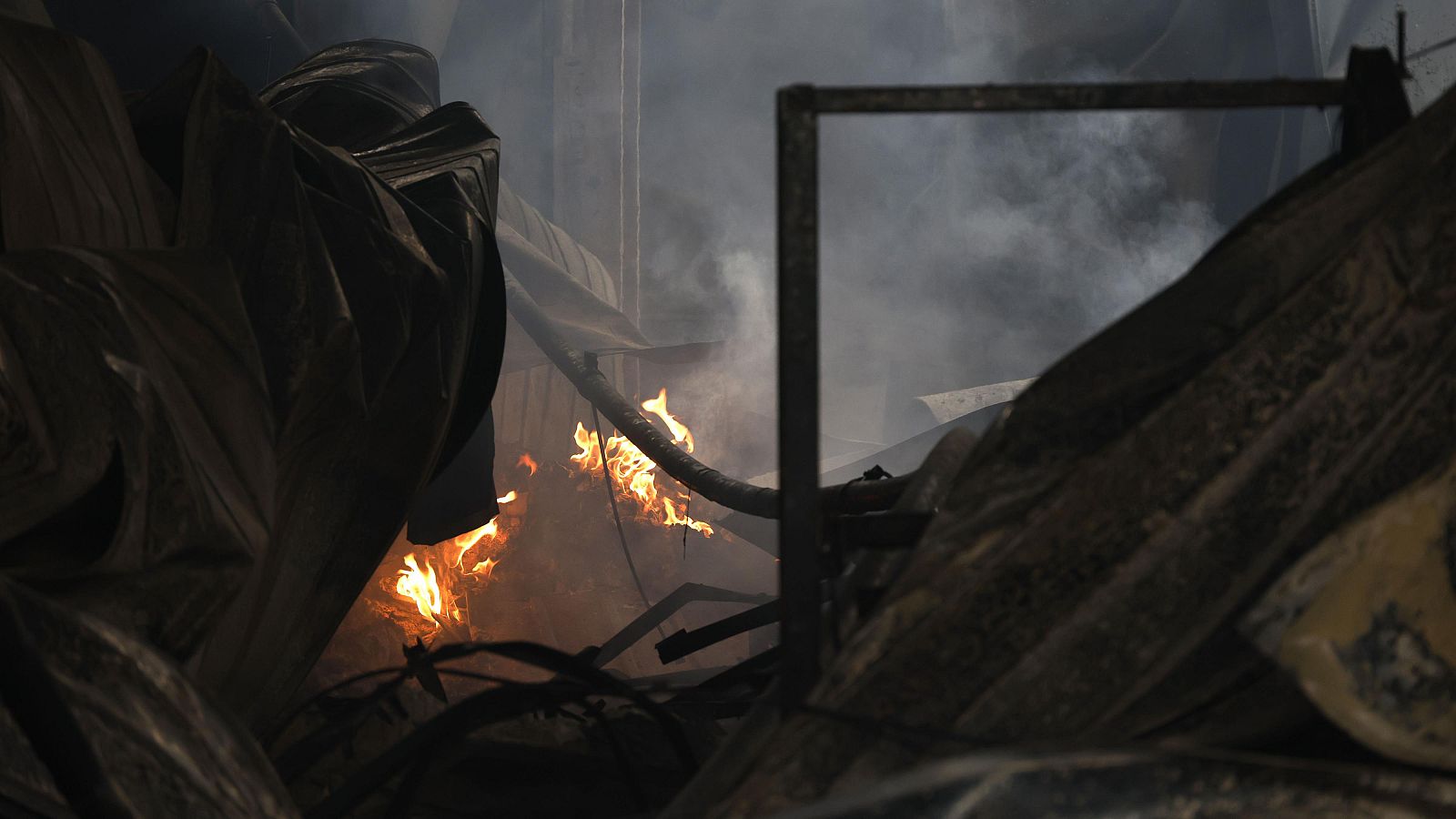 Al menos 27 muertos en los incendios forestales en Corea del Sur - Informativo 24h | Ver