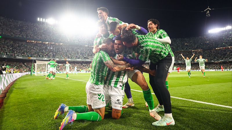 El Real Betis vuelve a ganar un derbi liguero contra el Sevilla siete años después