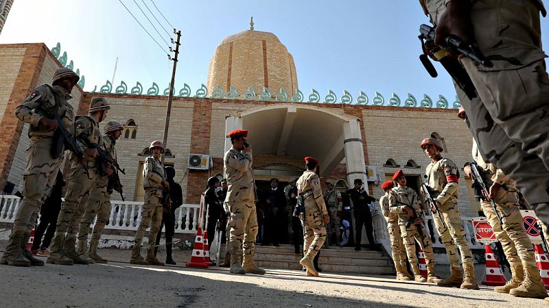 Egipto ejecuta a 15 condenados por terrorismo tras los atentados perpetrados en el Sinaí