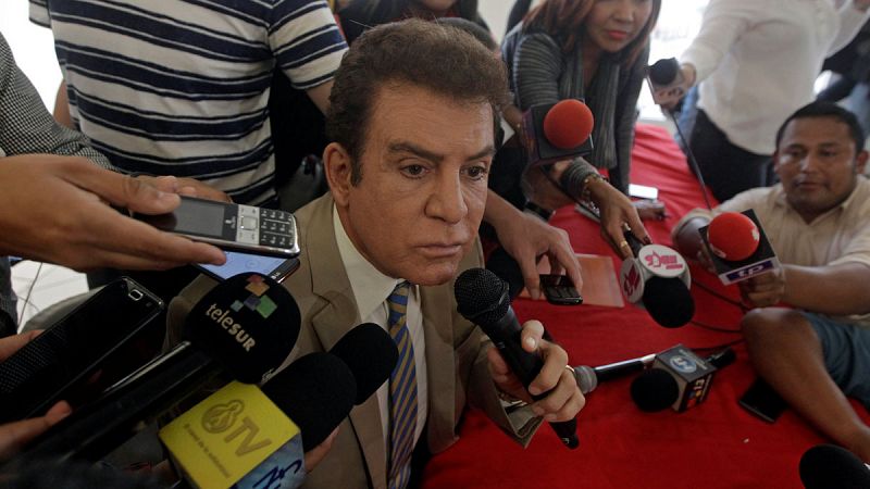 El excandidato opositor de Honduras advierte a los países que reconozcan al presidente que "se van a arrepentir"