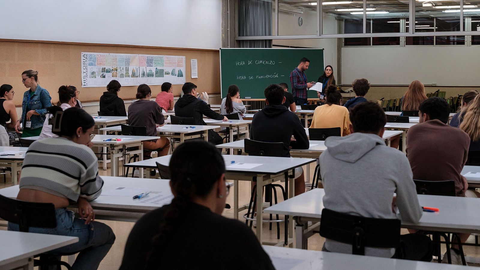 Más requisitos para crear universidades privadas para "garantizar la calidad" - Telediario 1 | Ver