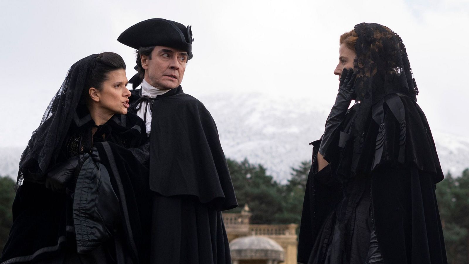 Valle Salvaje - Victoria abofetea a su sobrina Adriana - Valle Salvaje | Ver