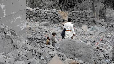 Reportajes 5 continentes - Los civiles en Yemen se enfrentan ahora a los ataques de EE.UU. - Escuchar ahora