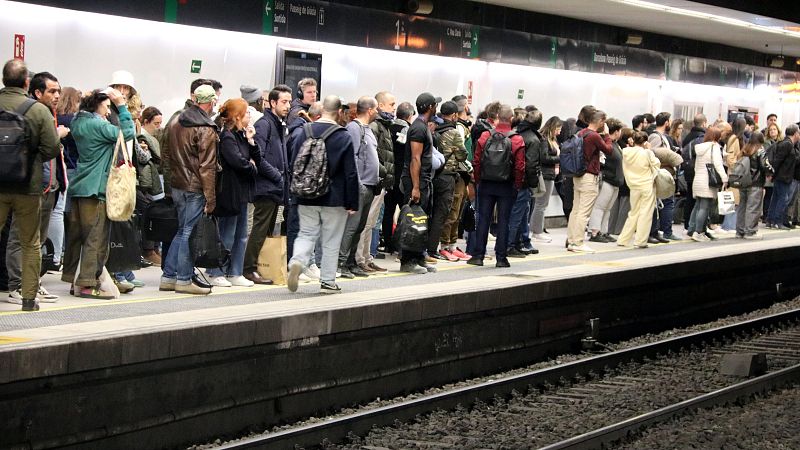Renfe aparta dos gestors d’operacions per un presumpte boicot a Rodalies