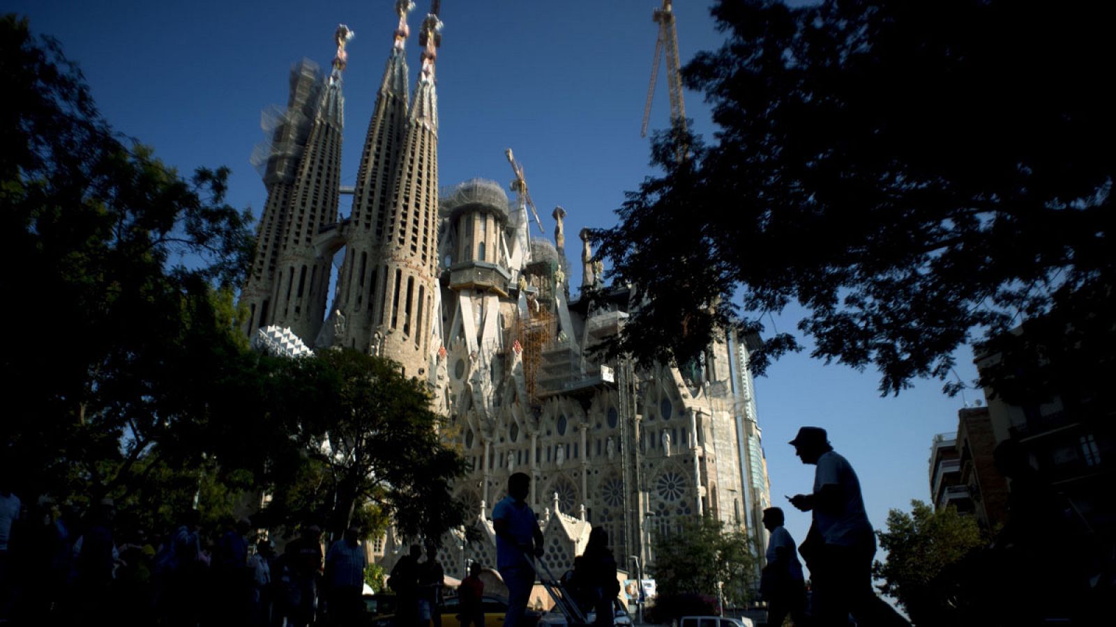 España bate récord con 77,8 millones de turistas internacionales hasta noviembre, más que en todo 2016