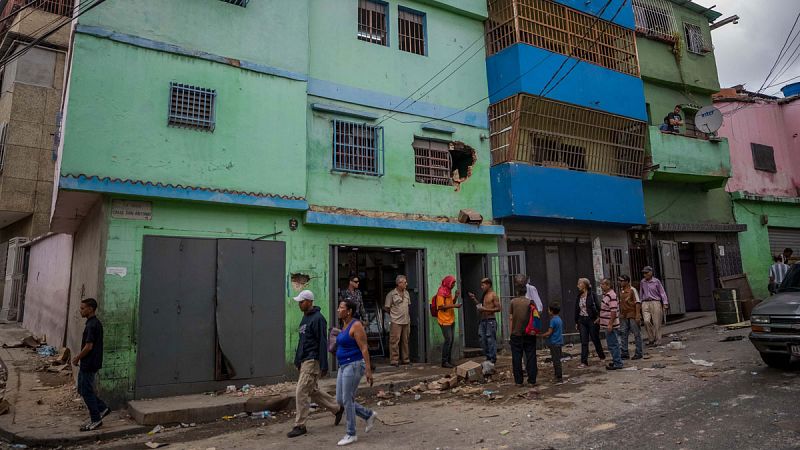 Un guardia nacional mata a una mujer embarazada durante un reparto de jamones en Venezuela