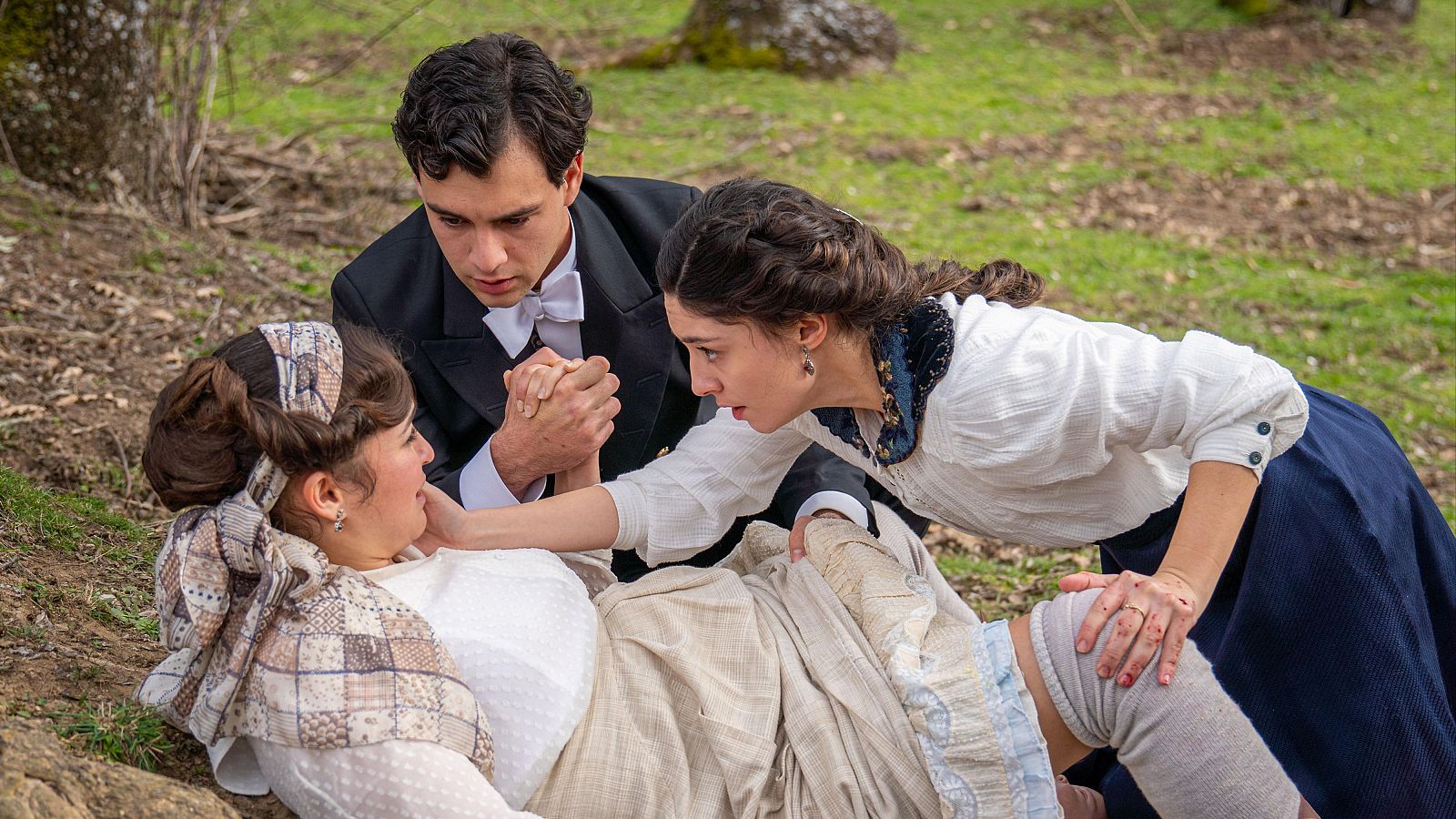 La Promesa: Catalina da a luz a su primera hija - La promesa | Ver