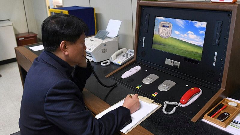 Corea del Norte reabre la línea directa de comunicación con Corea del Sur