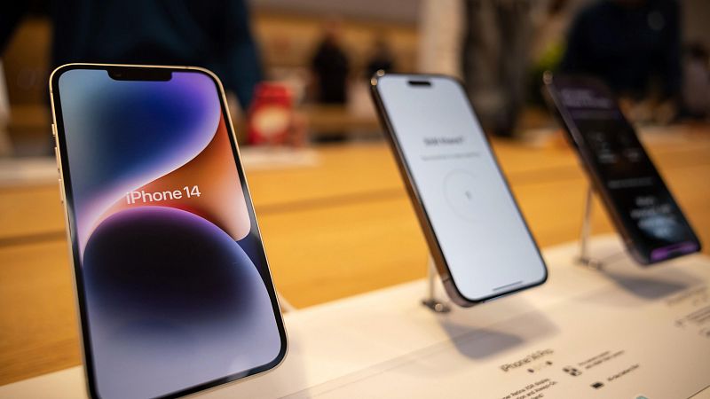 Estados Unidos exime a los teléfonos, los ordenadores y los chips de los aranceles recíprocos