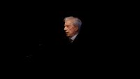 Mario Vargas Llosa habla durante un seminario como parte de las celebraciones de su 80 cumplea�os en Madrid, Espa�a, 29 de marzo de 2016.