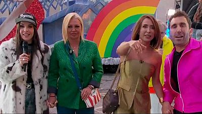 Historia de la televisin: As ha sido la llegada de 'La Familia de la Tele' a su nuevo hogar