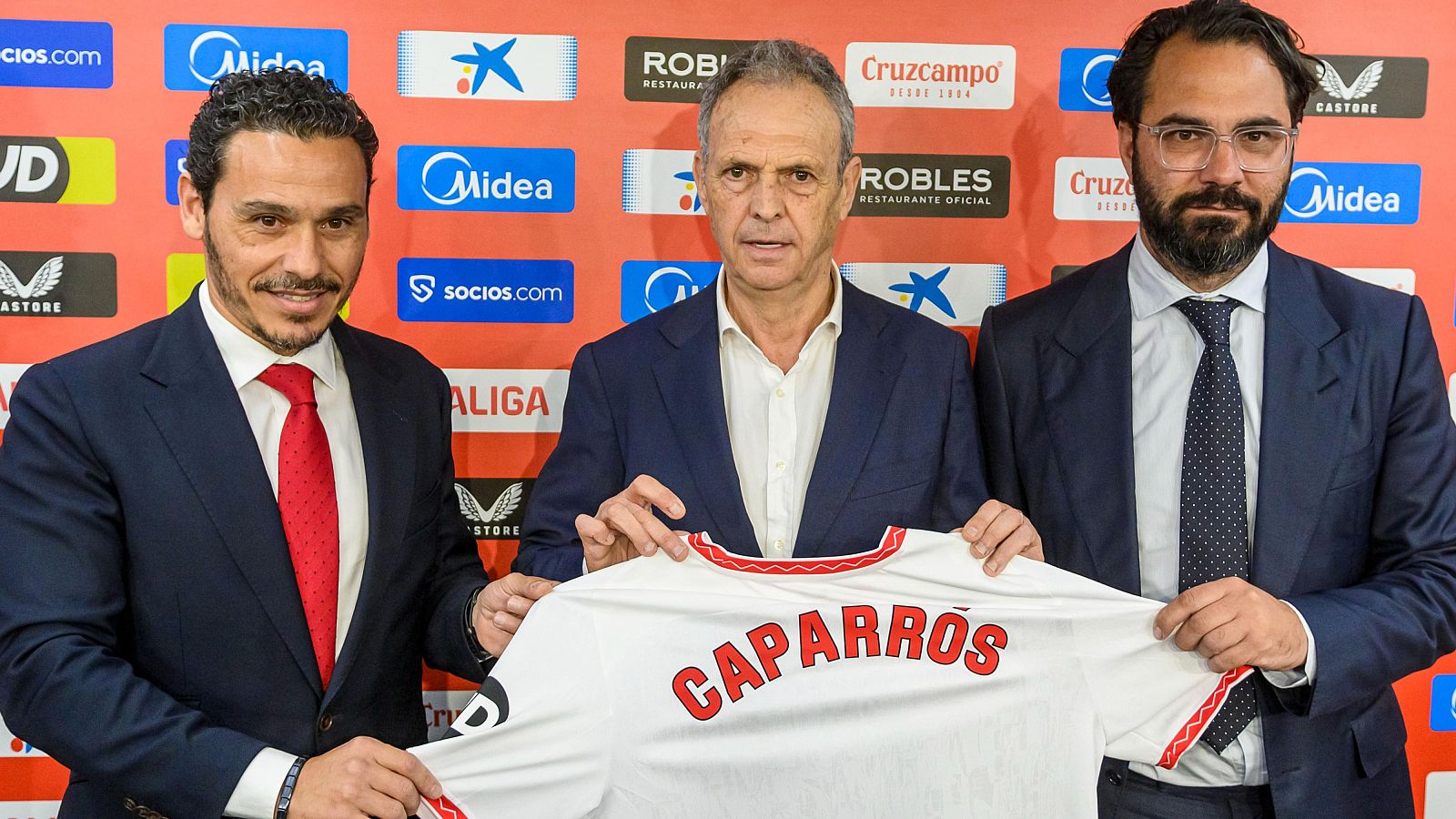 Joaquín Caparrós, en su regreso al Sevilla: "Vuelvo a mi casa" - Fútbol | Ver