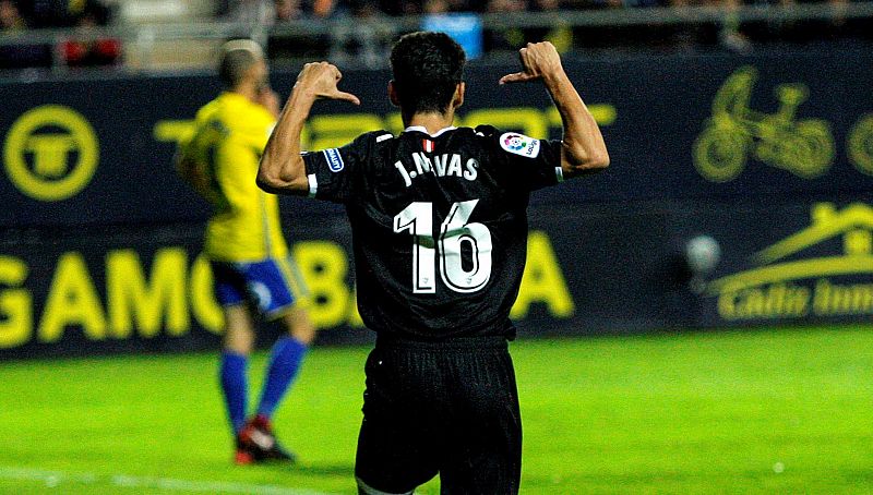 El Valencia empata en Las Palmas; Sevilla y Alavés apuntan a cuartos de Copa
