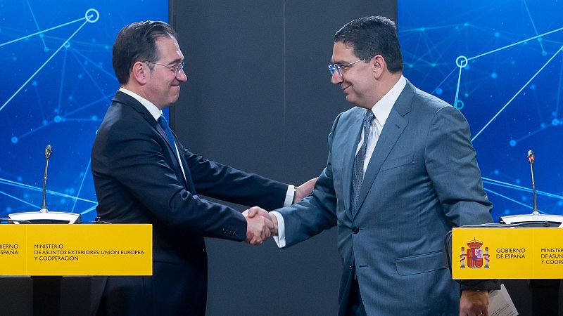 Albares muestra sintonía con su homólogo marroquí y ve el plan de Marruecos para el Sáhara la iniciativa más "realista"